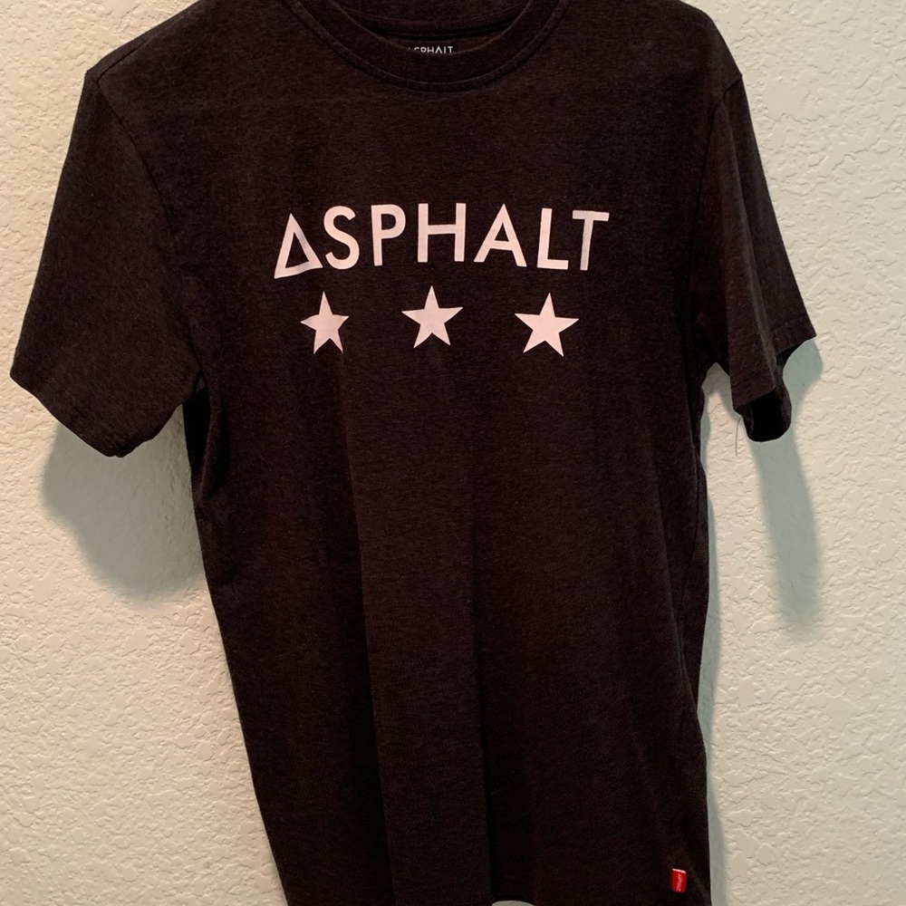 Asphalt tee